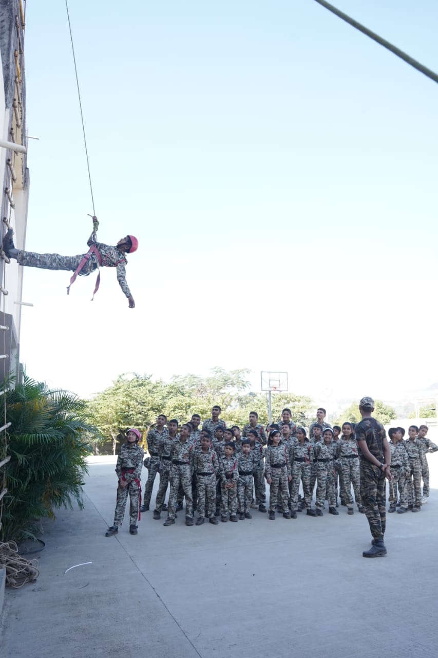 Wall Climb 